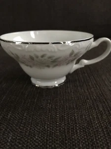 Sheffield Fine China CLASSIC 501 Made in Japan Coffee Cups - Picture 1 of 5