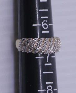 OLDER STERLING SILVER WOMAN'S RING WITH RIBBED DESIGN, SIZE 6.75, GOLD TONE - Picture 1 of 4