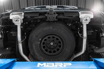 Escape MBRP Armor Plus para Silverado Sierra 1500 2019-2023 5,3 L con escape doble Foto 1 de 4