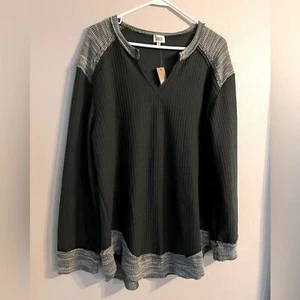 BKE sweater women’s XXL green long sleeve lightweight soft flowy v neck NWT - Picture 1 of 10