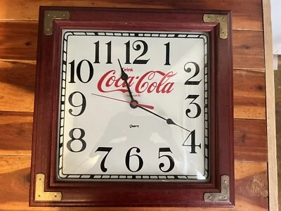 Vintage Coca-Cola Bubble Glass Wooden Quartz Wall Clock 13" x 13" 3-96 Working - Image 1 of 4