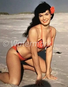 BETTIE PAGE  VINTAGE 1950s PIN UP Actress Model - 8x10 PUBLICITY PHOTO - Picture 1 of 1