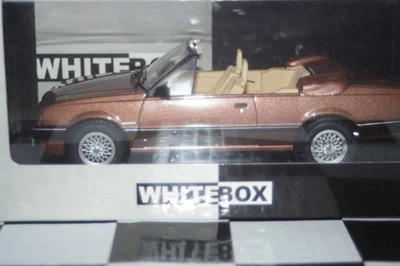 Whitebox Opel / Vauxhall Ascona C Cabriolet 1985 Bronze 1:24 WB124255 - Image 1 of 4