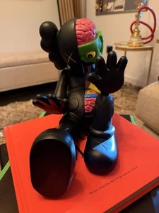 KAWS - Picture 1 of 3