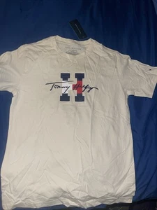 Tommy hilfiger T Shirt - Picture 1 of 1