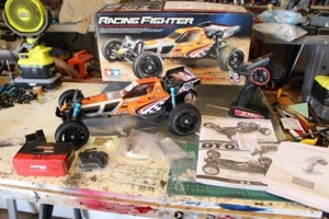 Tamiya Racing Fighter/ball bearings/alloy shocks/7 ch radio/original shocks incl - Picture 1 of 9