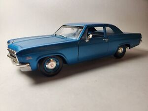 Ertl American Muscle 1966 Chevy Biscayne 1:18 Scale Diecast Model LE Car Blue