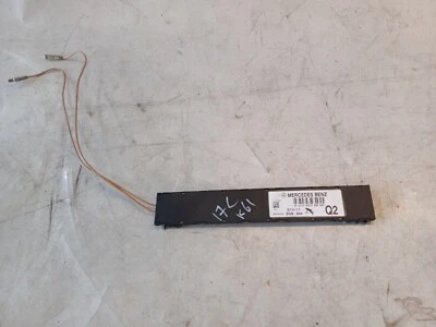 K61-17C Mercedes W203 Antenna Amplifier A2038208689 - Image 1 of 4
