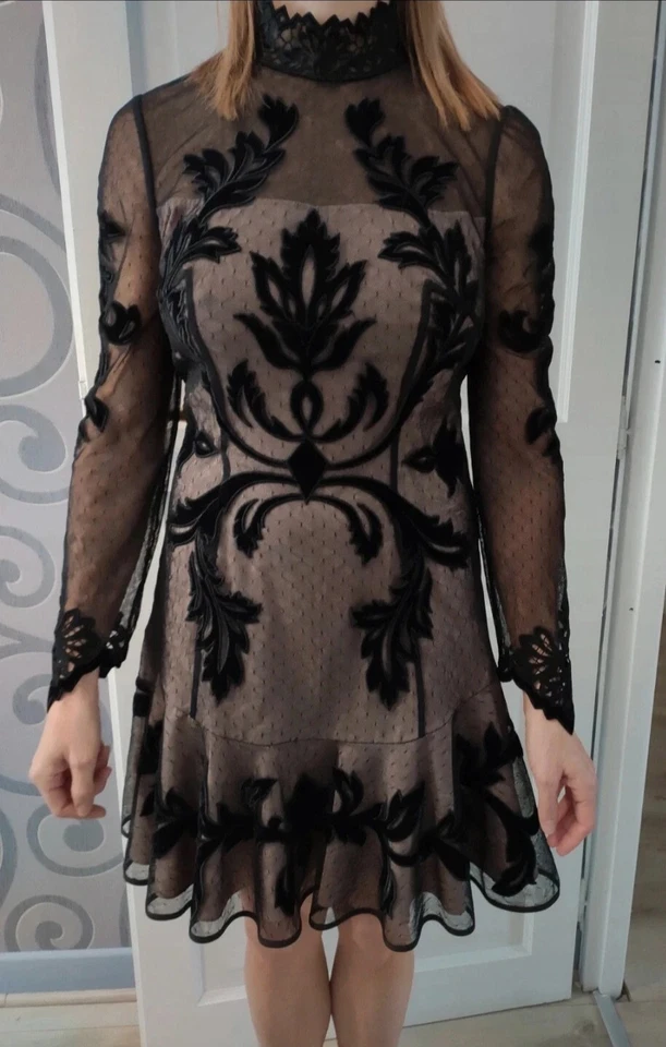 Robe Karen Millen - Photo 1/4