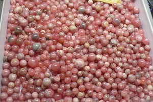 Rhodochrosit Kugeln ca. 4 bis 10 mm Mix ca 100 ct. - Bild 1 von 9