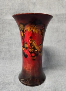 William Moorcroft signierte Keramik Flambe Blatt & Beere Trompete Vase 1928-1936 W-C - Bild 1 von 6