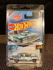 HOT WHEELS NIGHT BURNERZ SUPER TREASURE HUNT '64 CHEVELLE SS NEW 2017.