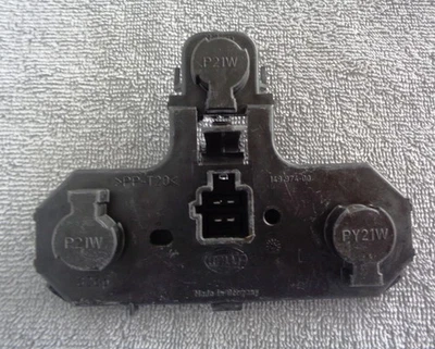 Portador de bombilla trasera Volvo S80 99-01 sin corrosión OEM Foto 1 de 4