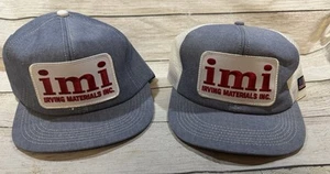 2 gorras gorras vintage Favor It IMI Irving Materials Snapback Denim y malla trasera TbH - Imagen 1 de 11