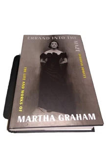 Fehler ins Labyrinth: Leben und Werk von Martha Graham von Deborah Jowitt... - Bild 1 von 9