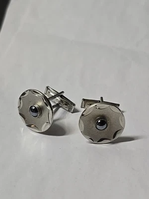 Gemelos de plata de ley para hombre Gemelos de piedra de hematita Foto 1 de 4