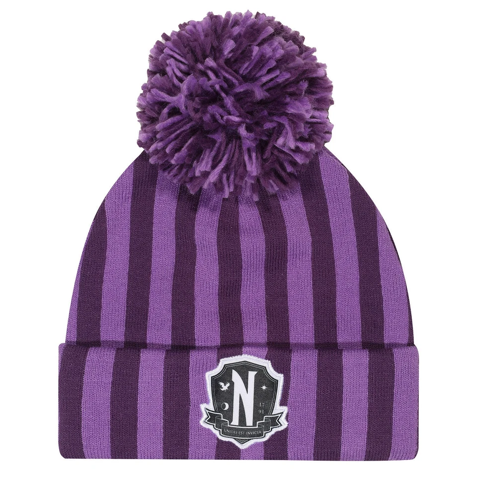 Wednesday 'Nevermore Logo' (Violet) Bonnet à pompon - NOUVEAU ET OFFICIEL! - Photo 1/1