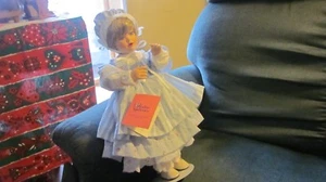  Muñeca musical Paradise Galleries 0895 - Imagen 1 de 5