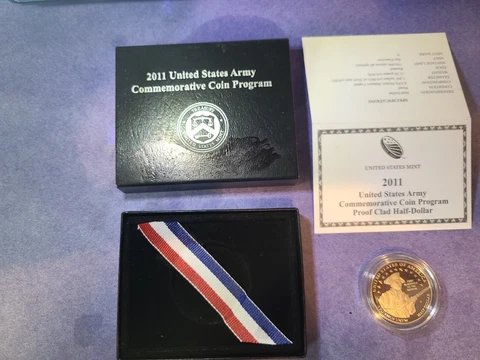 2011 s US ARMY Commemorative**PROOF**Half Dollar in OGP-Great Price & FREE SHIP! Cover