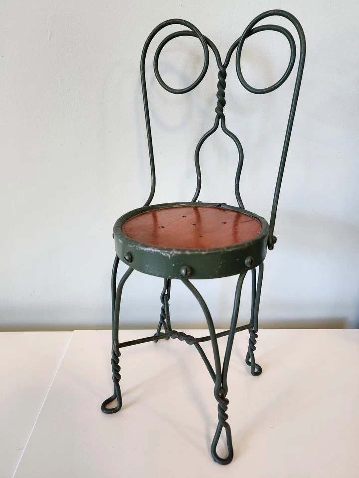 Silla de heladería vintage para muñecas de metal y madera para SD BJD American Girl Foto 1 de 4