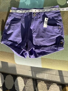 Topshop Moto Waist Shorts Size W28 Size 10 Purple Denim Brand New - Picture 1 of 11