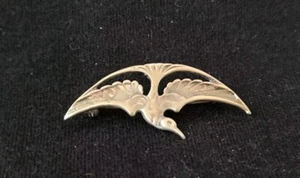 Schöne alte Silberbrosche 925 Silber Gepunzt fliegender Vogel - Ibis im Flug - Bild 1 von 13