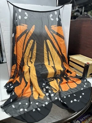 JUEGO DE DISFRACES HALLOWEEN ALAS MARIPOSA Y MÁSCARA DE ENCAJE  Foto 1 de 4