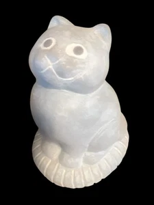 Isabel Bloom 1990 signierte Handarbeit Katze sitzend auf Kissen Figur Statue - Bild 1 von 8