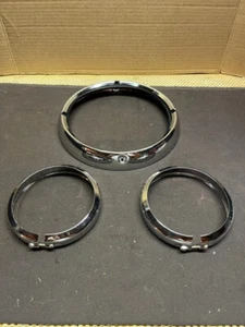 Harley Davidson Genuine OEM Touring Chrome Main and Auxiliary Passing Trim Rings - Foto 1 di 6
