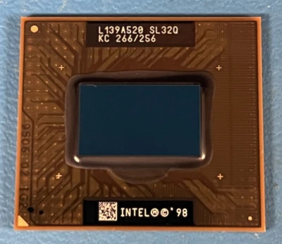 Intel Mobile Pentium II 266PE (BGA) KC80524KX266256 SL32Q NEW AND UNUSED - Image 1 of 2