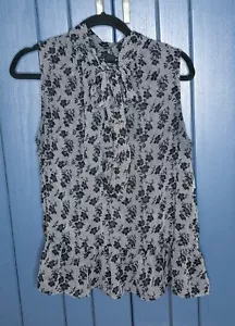 White Black Floral Chevron Pussybow Blouse Shirt Large Whimsigoth Corporate Goth - Picture 1 of 5
