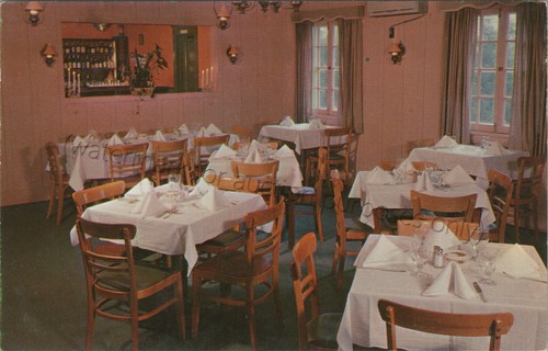 Foto 1 di 2