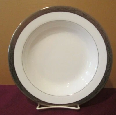 MIKASA CROWN JEWEL PLATINUM SOUP BOWL - 9" (INDONESIA) 0506J