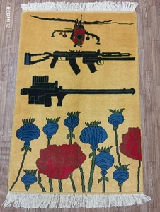 Alfombra de guerra afgana vintage - Alfombra tribal de lana hecha a mano 4,07 x 2,82 pies - militar y - Imagen 1 de 6