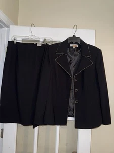 Le Suit Women’s Two Piece Black Skirt Suit Set Beige trim classy unique size 16 - Picture 1 of 3
