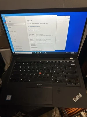 Lenovo ThinkPad X1 Carbon 5th Gen i5 7300U 2.60GHz 8GB RAM 256GB SSD 14" W10 p - Image 1 of 4