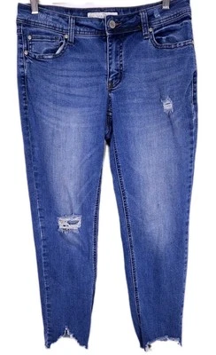 Pantalones de mezclilla de tiro medio lavado Cato talla 6 dobladillo crudo #185811 Foto 1 de 4