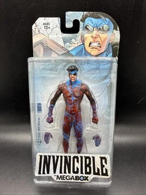 Megabox Bloody Invincible Variant Mcfarlane Toys 2017 Kirkman Skybound Black Foto 1 de 4