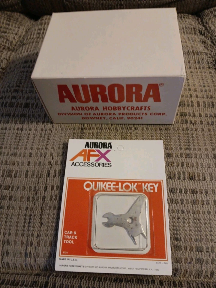 Aurora AFX 8721 Quikee-lok 3way Car & Track Tool Mid America