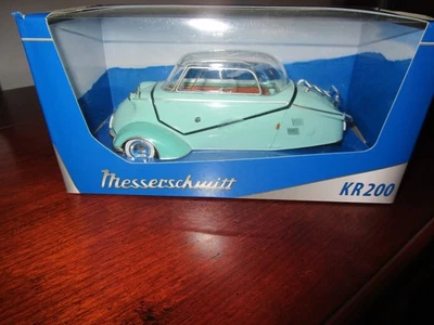 1/18 ЛИТОЙ MESSERSCHMITT KR200 ПУЗЫРЬКОВЫЙ ВЕРХ--НОВЫЙ В КОРОБКЕ--ЗЕЛЕНЫЙ - Изображение 1 из 4