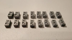 Speaker pack 2 sizes 16 items Silver 3d printed. 1/64 scale - Picture 1 of 5
