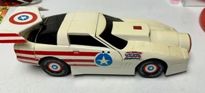 1990 Toy Biz Marvel Captain America Turbo Coupe car 1/18th scale - Picture 1 of 6