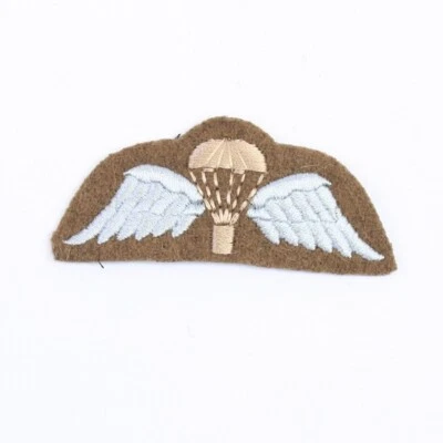 Replica British Airborne WW2 Army Parachute Jump Wings BE401 - Image 1 of 3