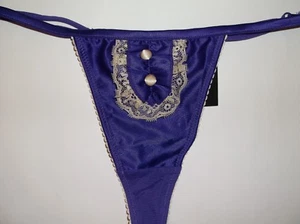 Neu mit Etikett La Senza 10 12 14 16 18 Tanga lila Satin Spitze Knopfdetail - Bild 1 von 9
