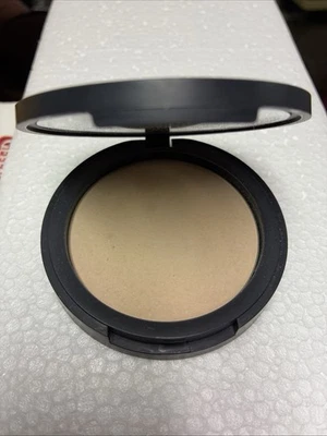 Neutrogena ~ Shine Control Powder Invisible ~ 0.37 oz ~ New - Image 1 of 3