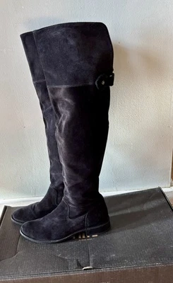 Bota de couro Frye Shirley preta acima do joelho ou dobrável até o joelho, tamanho 9 - Imagem 1 de 4