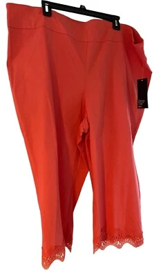 NWT Avenue Pull On Capri Scallop Lace Hem Cropped Pants Peach Size 28 - Image 1 of 4