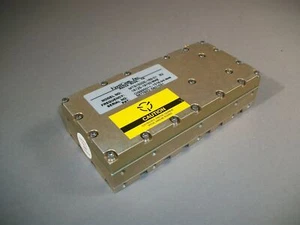 Mikrofalówka RF VertiCom MTS1500E-169-01 B2 Oscylator 18,125 - 19,150MHz SMA YIG - Zdjęcie 1 z 6