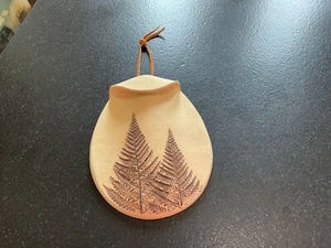 Art Pottery Tree Etched Wall Pocket - Picture 1 of 4