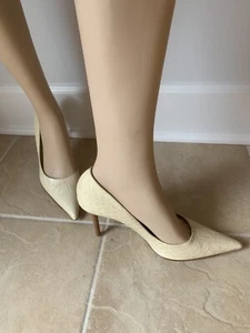 New Bruno Magli Rouge Pointed Toe Pump - Picture 1 of 6